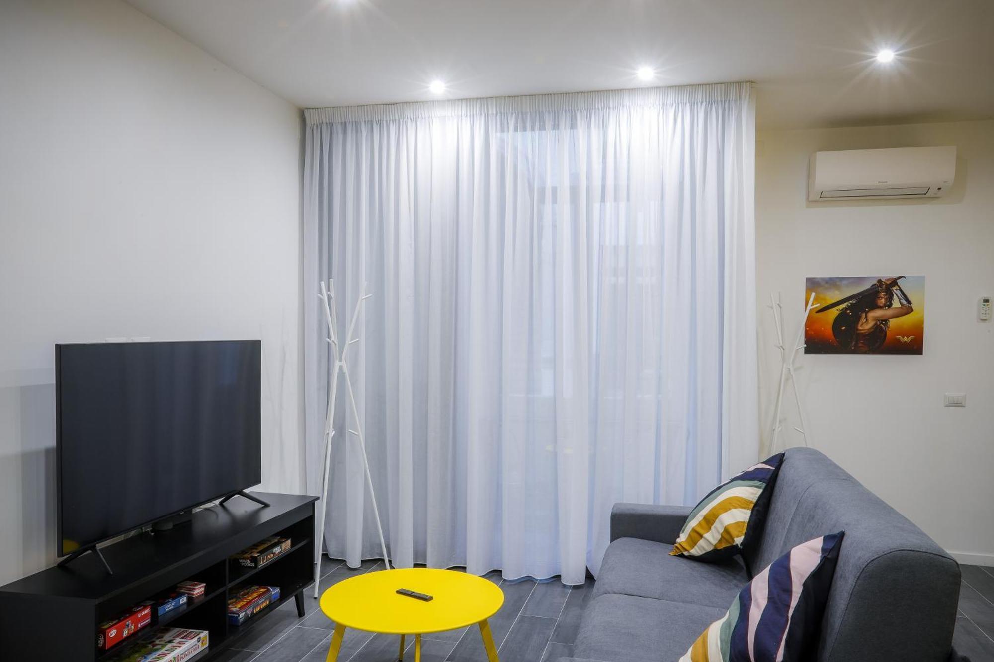 Napoli Games Apartments By Dimorra Luaran gambar