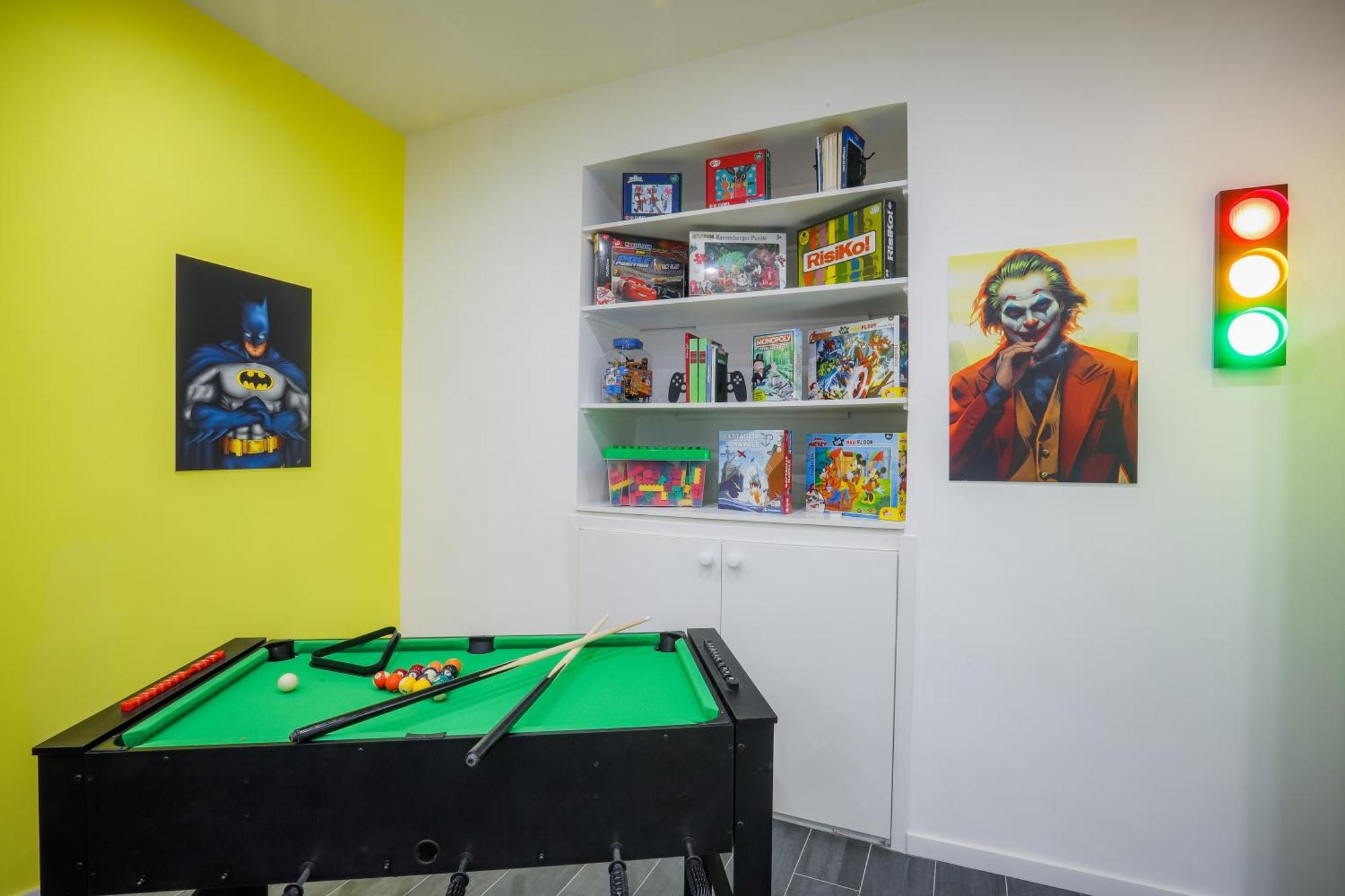 Napoli Games Apartments By Dimorra Luaran gambar