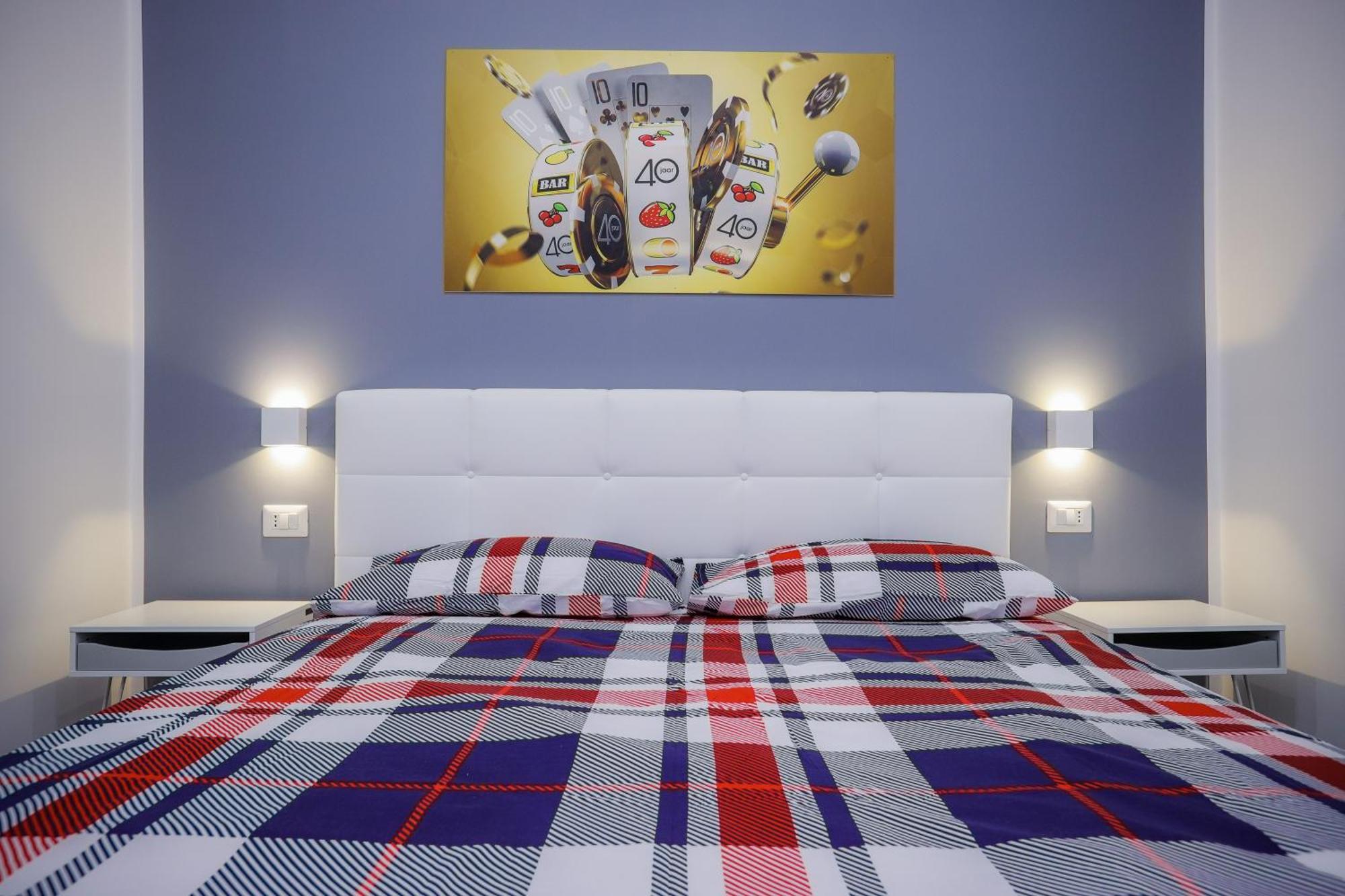 Napoli Games Apartments By Dimorra Luaran gambar