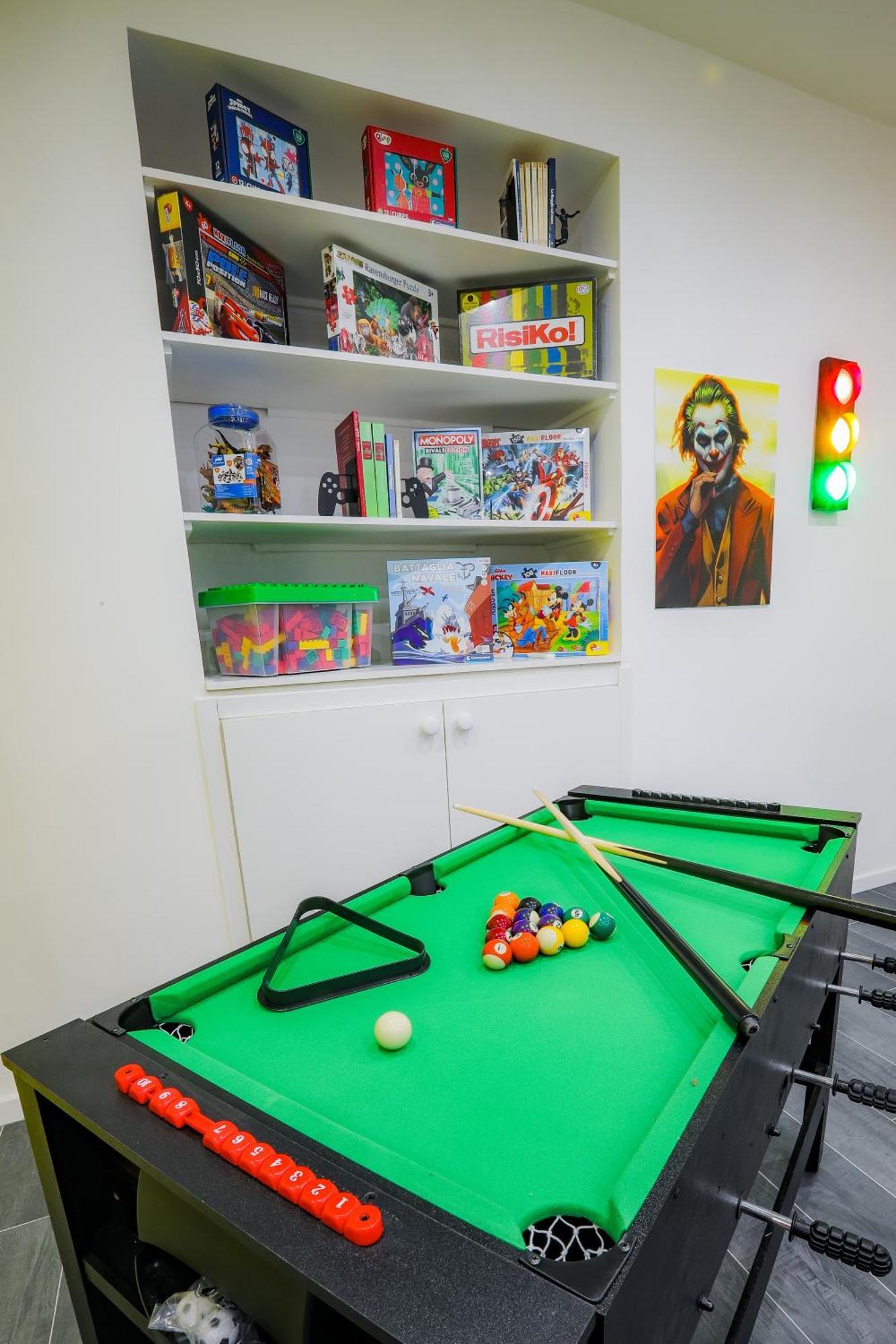 Napoli Games Apartments By Dimorra Luaran gambar