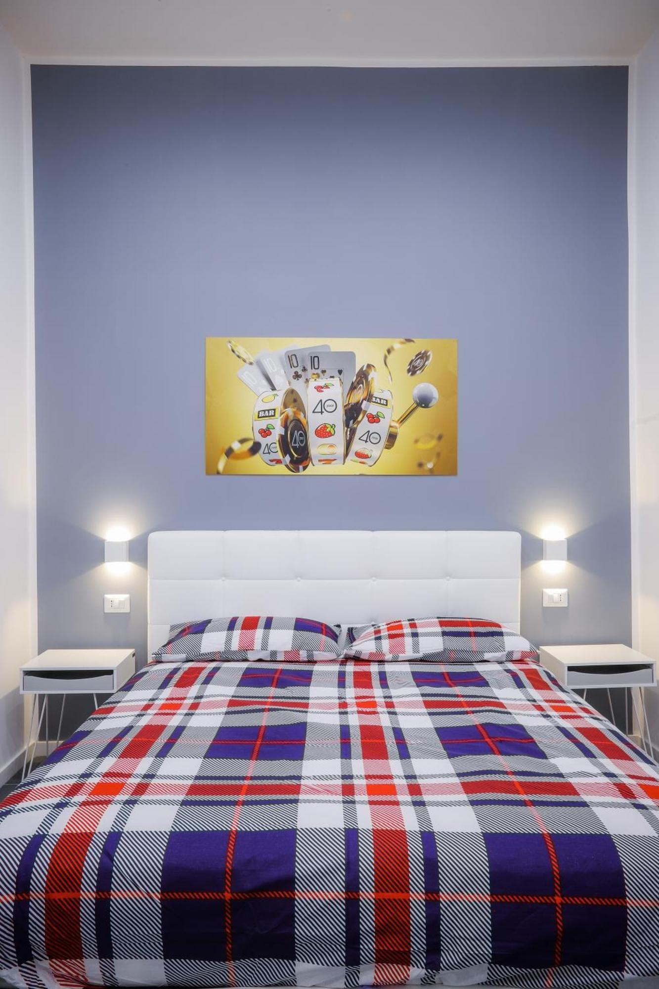 Napoli Games Apartments By Dimorra Luaran gambar