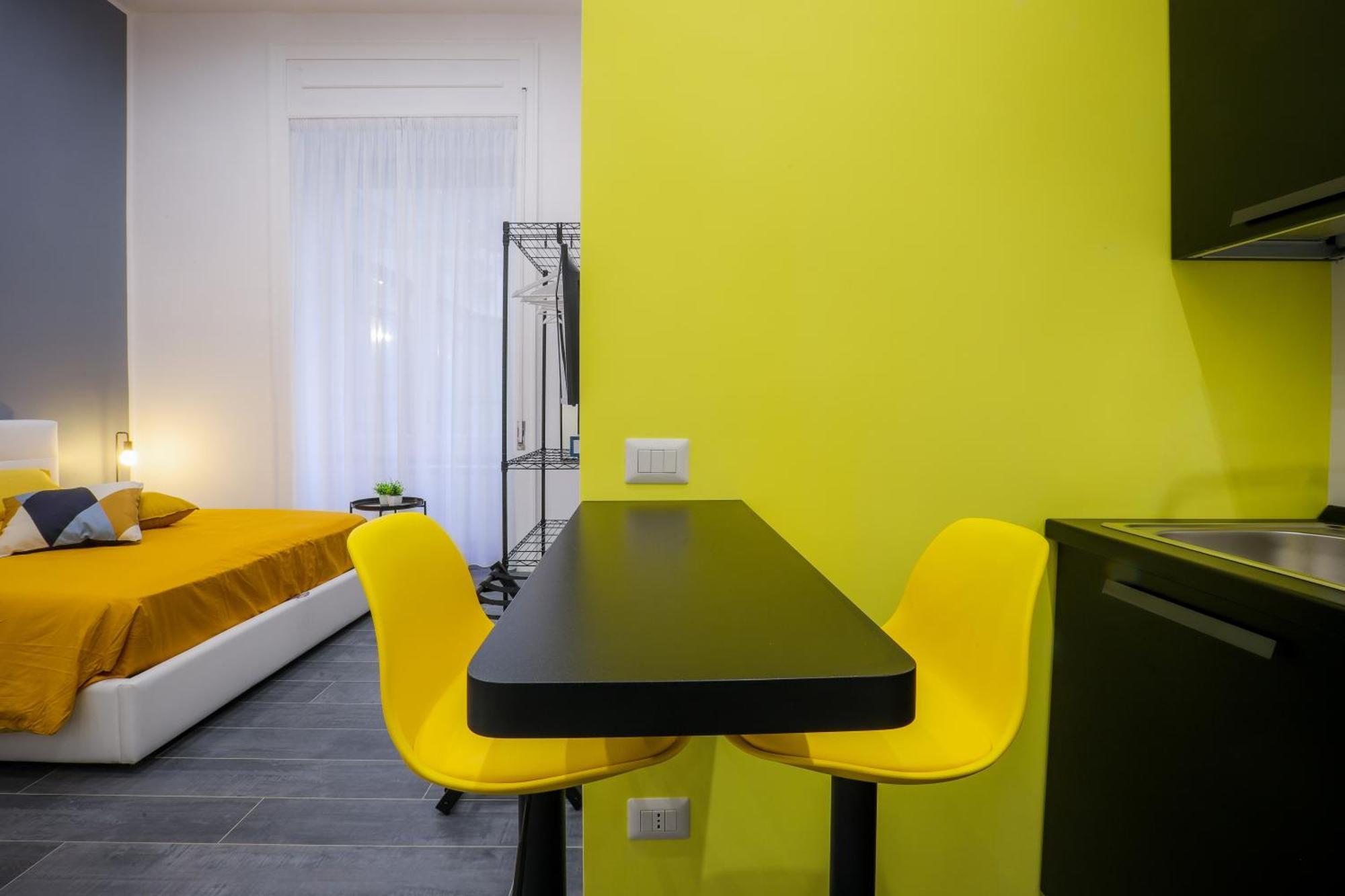 Napoli Games Apartments By Dimorra Luaran gambar