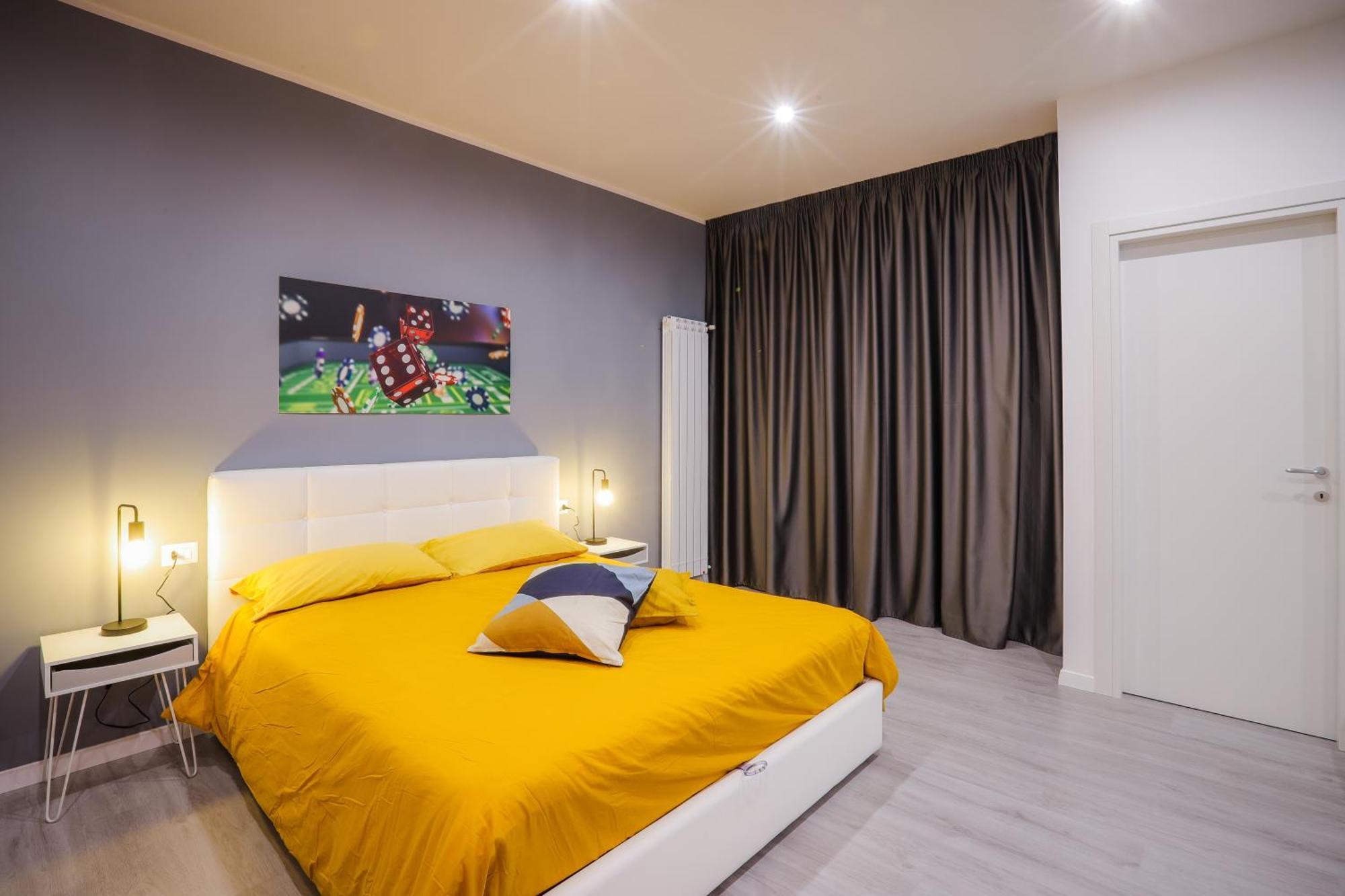 Napoli Games Apartments By Dimorra Luaran gambar